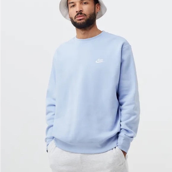 Like  🆕 Nike Men’s SPORTSWEAR CLUB FLEECE CREW - LIGHT MARINE/WHITE size:XS - Picture 10 of 10